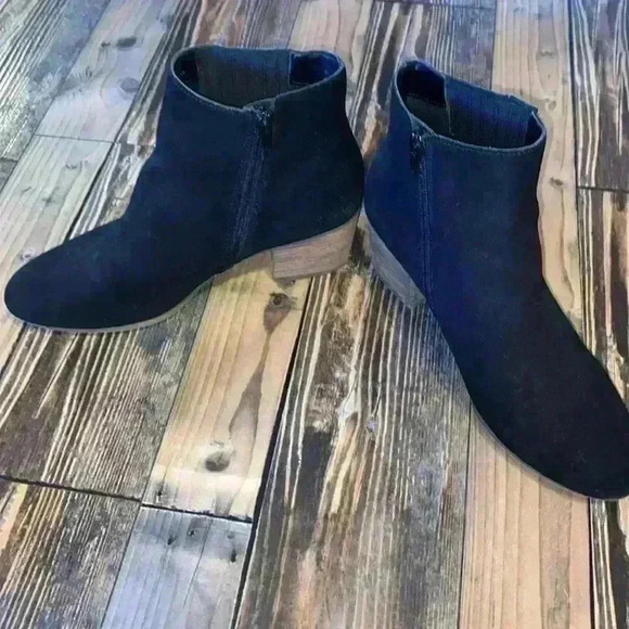 Black leather Crown Vintage Ryder booties size 8.5 - Picture 3 of 6